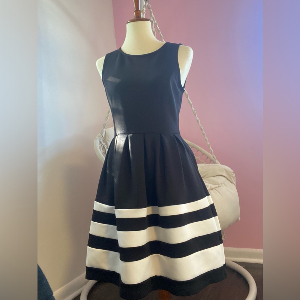 Black and white dress